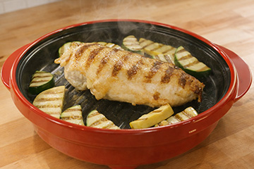 Chicken and vegetables made with Rocket Chef Turbo Grill